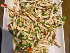 -抚仙湖生态石锅鱼野生菌(告庄店)