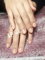 -LJ nail日式美甲工作室