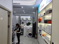 -痘院士专业祛痘皮肤管理