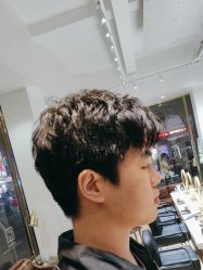 -蓝调造型·烫发·染发