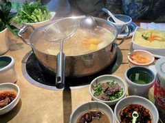 -左庭右院鲜牛肉火锅(南通CBD大有境店)
