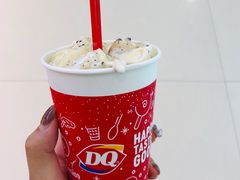 摩卡巧克力暴风雪-DQ·蛋糕·冰淇淋(新佳丽店)