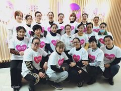 -爱月宝月嫂·育儿嫂(哈尔滨总店)