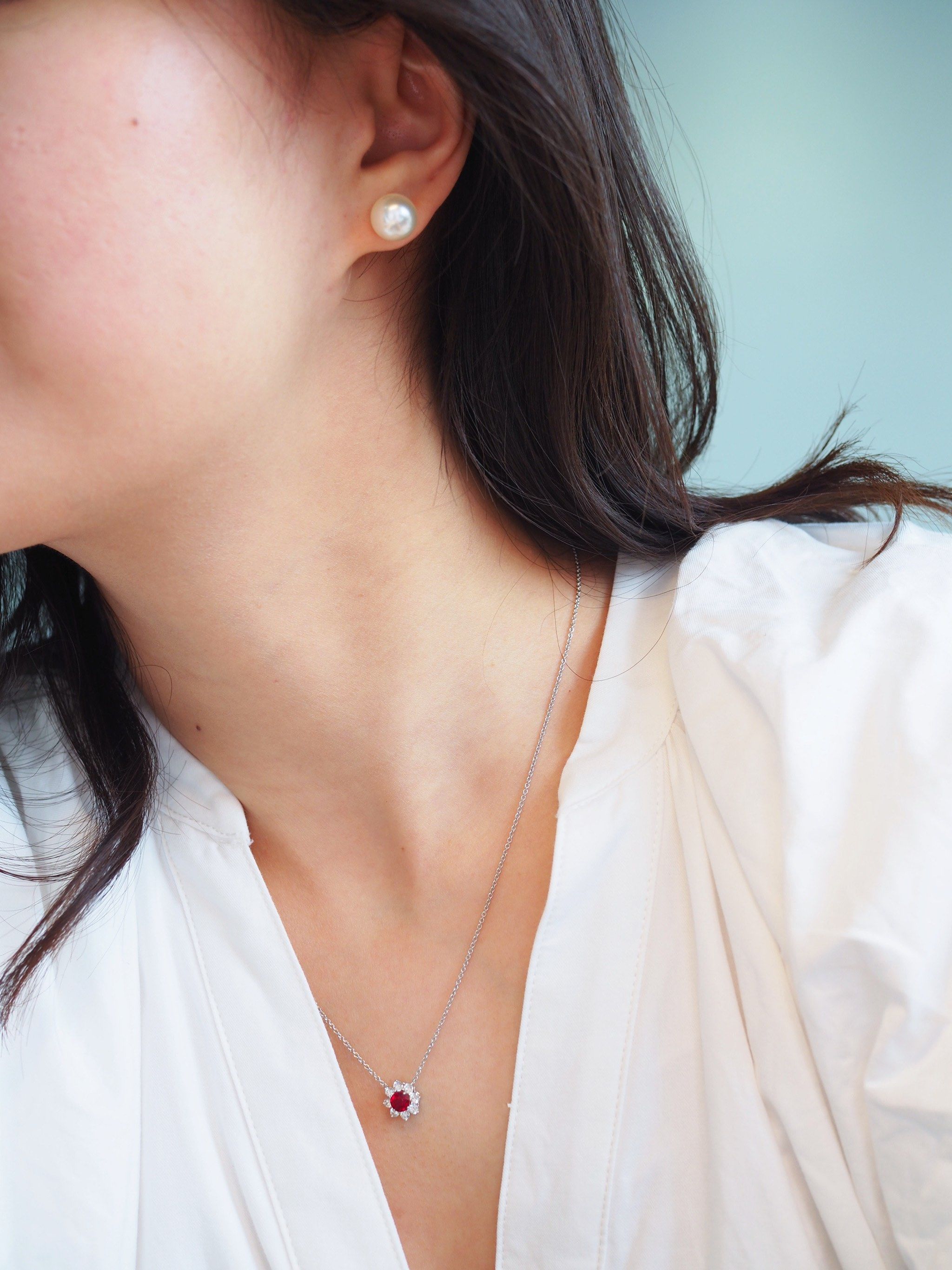 做你心头的朱砂痣,红宝石项链