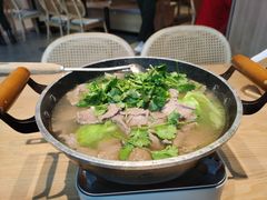 -川堂风·跷脚牛肉·乐山爆炒(宝山日月光店)