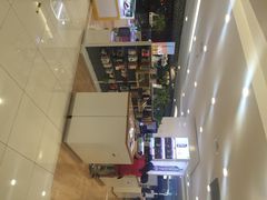 西湖银泰城-银泰百货(西湖店)