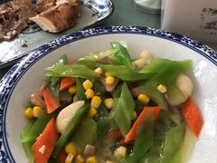 -芸海阁·农家私房菜(沙家浜景区出口店)