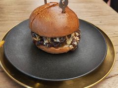 奢选干式熟成牛肉汉堡-尚牛社会 Beef & Liberty(金桥EKA天物店)