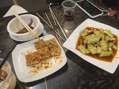 -郑贵初烧烤·烤凤爪的发明者(王家湾店)