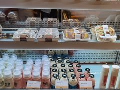 面包甜点陈列柜-康欣面包生日蛋糕(幸福店)