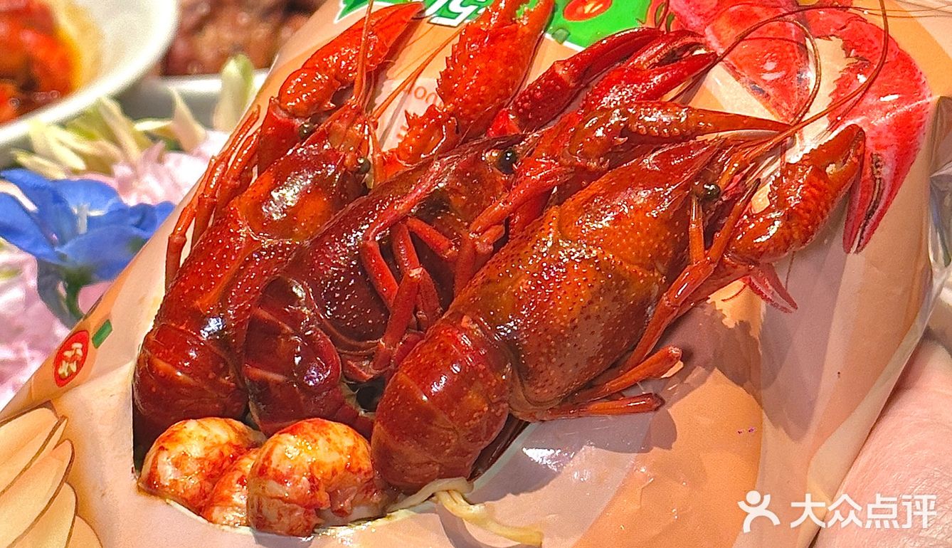 夏天的仪式感从这顿胡大小龙虾开始🤗