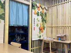 -崴海渔村(虹梅路店)