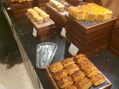 -月色西餐厅·海鲜刺身·烧烤(科学城保利郡雅酒店)