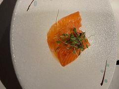 三文鱼温泉蛋配鱼子-Solo(衡山路店)