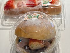 草莓福福包-山崎面包(静安久光店)