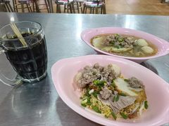 -榮泰米粉湯(Left Shop)