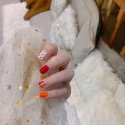 -M Nails & Beauty美甲美睫美体