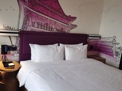 -西安钟楼北大街希尔顿欢朋酒店