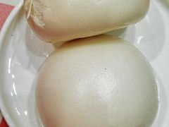 手工戗面馒头-西贝(上海国际时尚中心店)