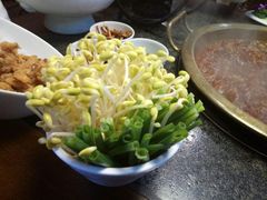 -小天鹅火锅·一线江景洪鼎旗舰店(洪崖洞店)