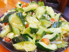 拍黄瓜-曹丞相·地锅鸡·地锅鱼(武林店)