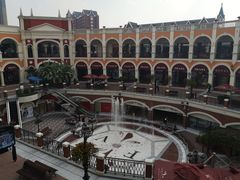 -佛罗伦萨小镇广佛名品奥特莱斯(疏港路店)