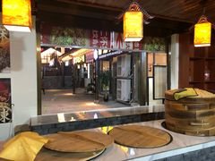 -茅台镇网红溶洞餐厅·茅帮菜馆