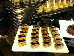 android_upload_pic-广州花园酒店-凌璇阁360度高空海鲜自助餐CAROUSEL