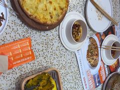 -小董哥烤串·爆汁大油边(故宫店)