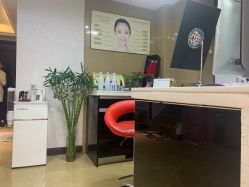 -康美贞·痘肌养护管理中心
