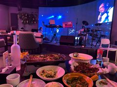 -粉墨特色菜·烧烤音乐酒馆