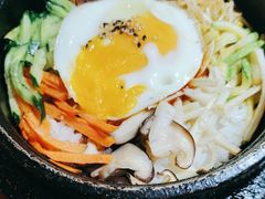 -百年石锅饭·朝鲜族传统民餐