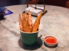鲜虾腐皮卷-蝴蝶里·粤菜·点心(龙湖天街&滨江店)