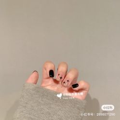 -妙睫屋日式美甲美睫