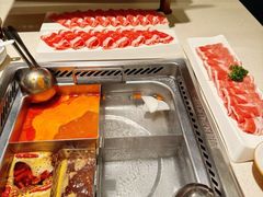 -海底捞火锅(中商百货夜宵主题店)