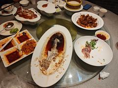 -艳阳天民俗村(公园路店)
