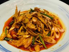 -铜锣湾·有麝自然香(渝北财富中心店)