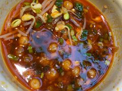 -成都你六姐·牛肉冒菜(上海环宇荟店)