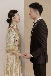 点击看大图 -挪娅婚纱摄影皇家会所
