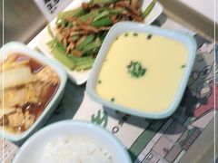 -老乡鸡(上海品尊国际中心店)