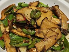 -俭寨大盘芦花土鸡·小公鸡·烧烤新疆菜(云通店)