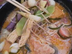 -杨光辉麻辣烫(华侨城商业中心店)