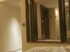 -三亚湾海居铂尔曼度假酒店