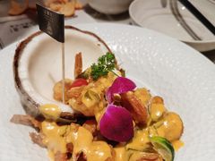 金椰壳奶香虾球-金椰壳· 大厨新加坡菜(壹方城店)