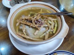 -芦茨金富饭庄·25年老字号·专做稻草鸡