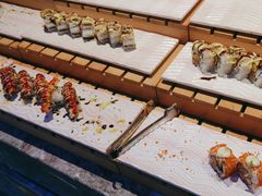 -曼格活海鲜·牛排自助(光明蓝鲸店)