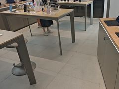 -荣耀授权专卖店(黄浦浙江中路店)