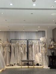 -台湾蔡美月婚纱租赁