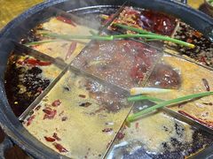 -正南齊北重庆老火锅(光华村直营店)