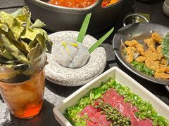 -三出山火锅(南京万象天地店)